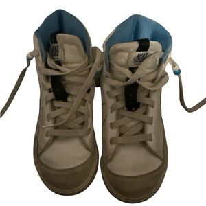 Nike White and Blue Sneakers